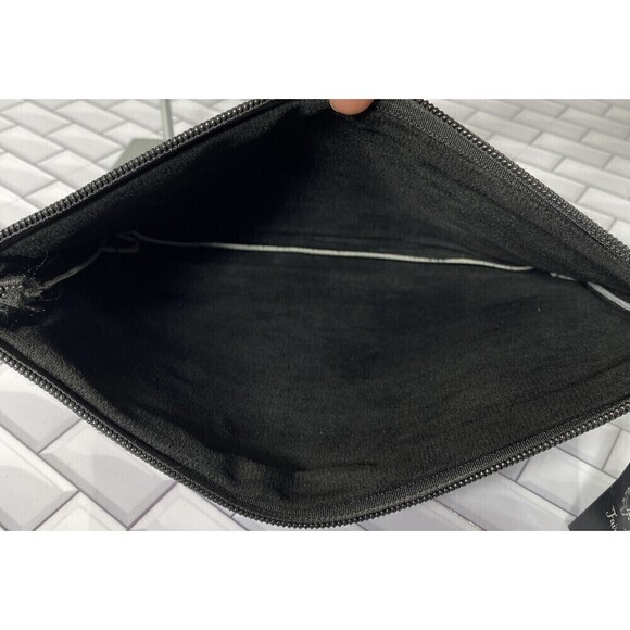 FairyLoot Arorb Pencil Case Holder The World Is Wild With Untamed Things - Picture 5 of 7